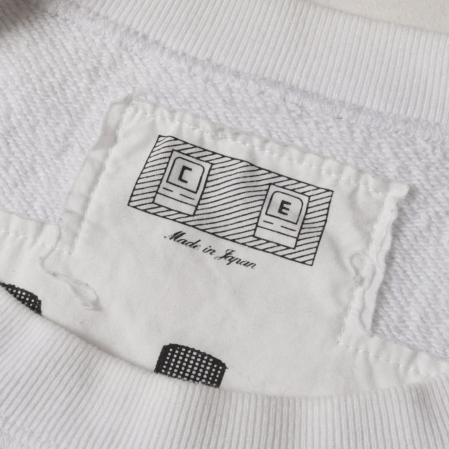 グラフィックプリント 3トーン スウェット