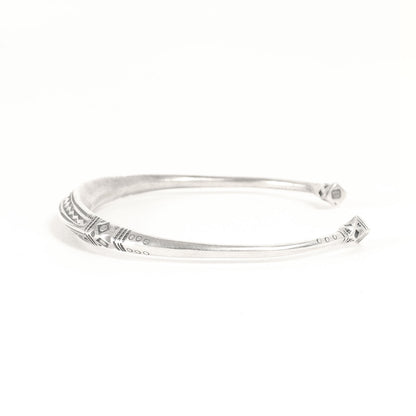 トゥアレグ族 シルバー バングル(TUAREG SILVER BRACELET LARGE)