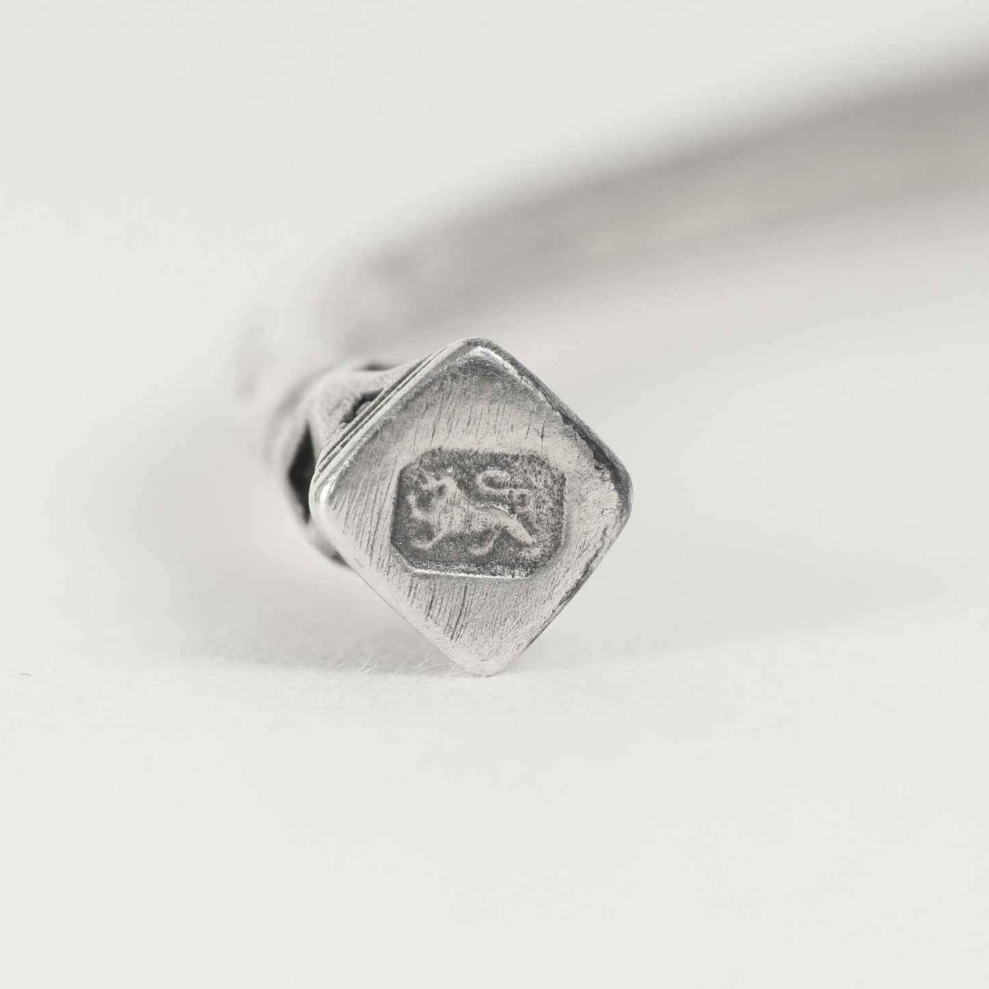 トゥアレグ族 シルバー バングル(TUAREG SILVER BRACELET LARGE)