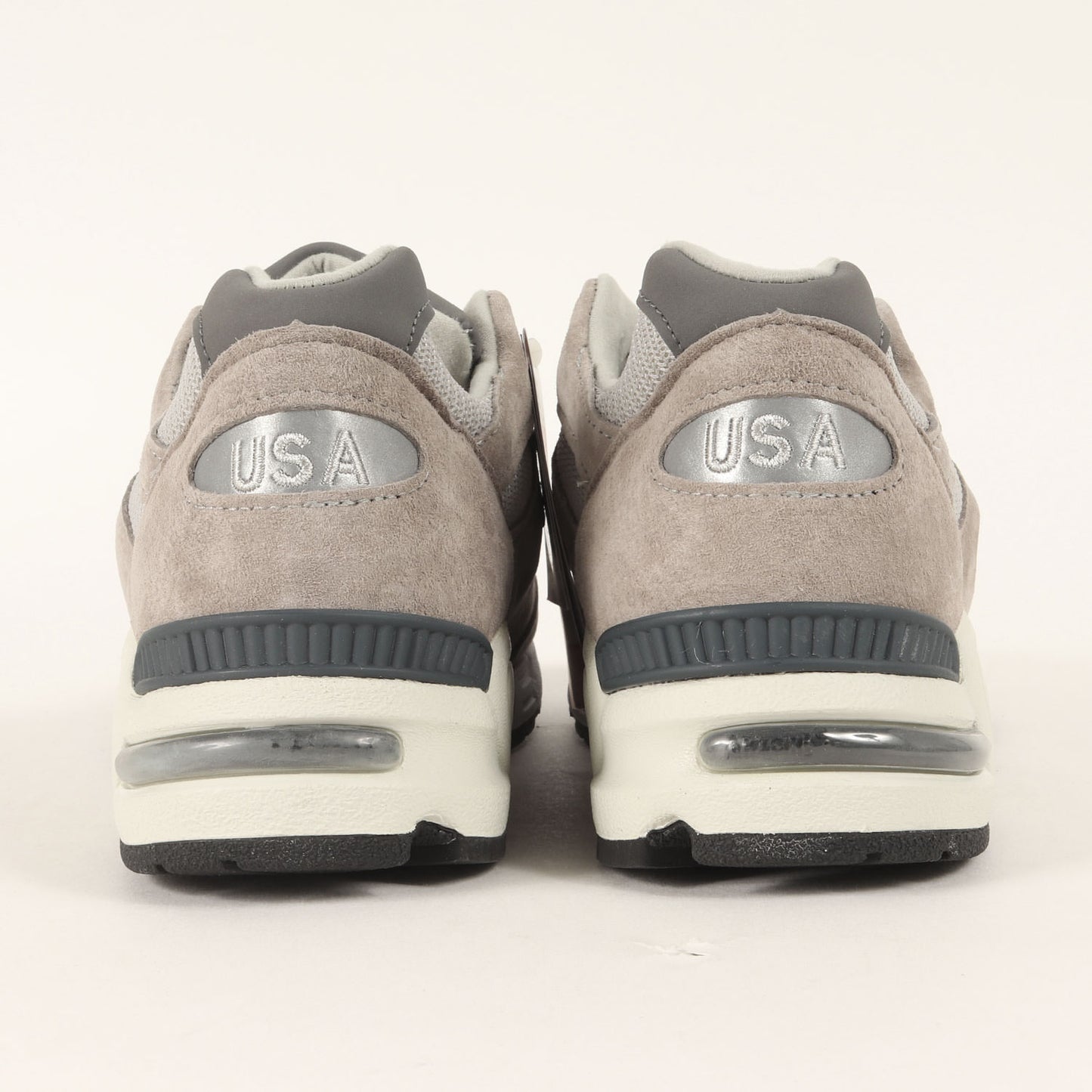 21AW M990 GY2 (MADE IN USA)