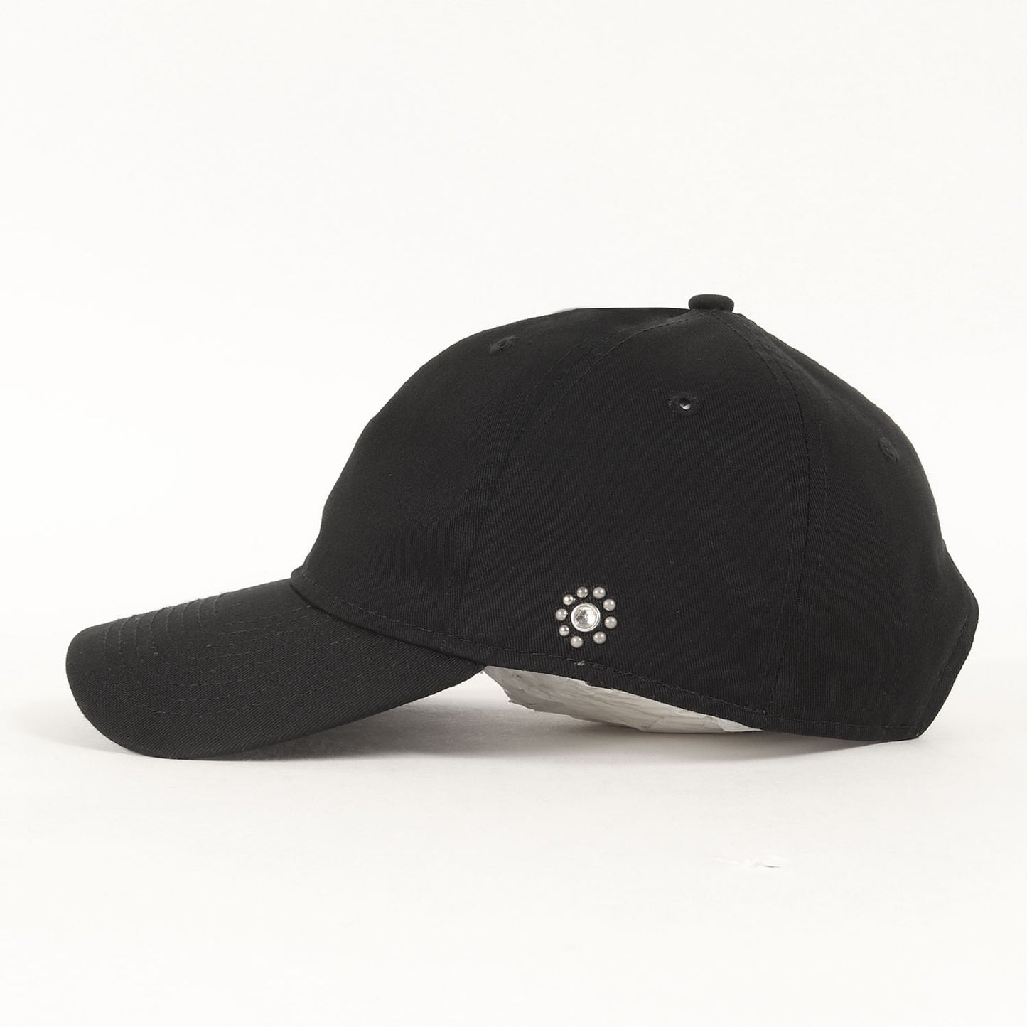 ×NEW ERA スタッズ付き 6パネルキャップ(9 TWENTY)