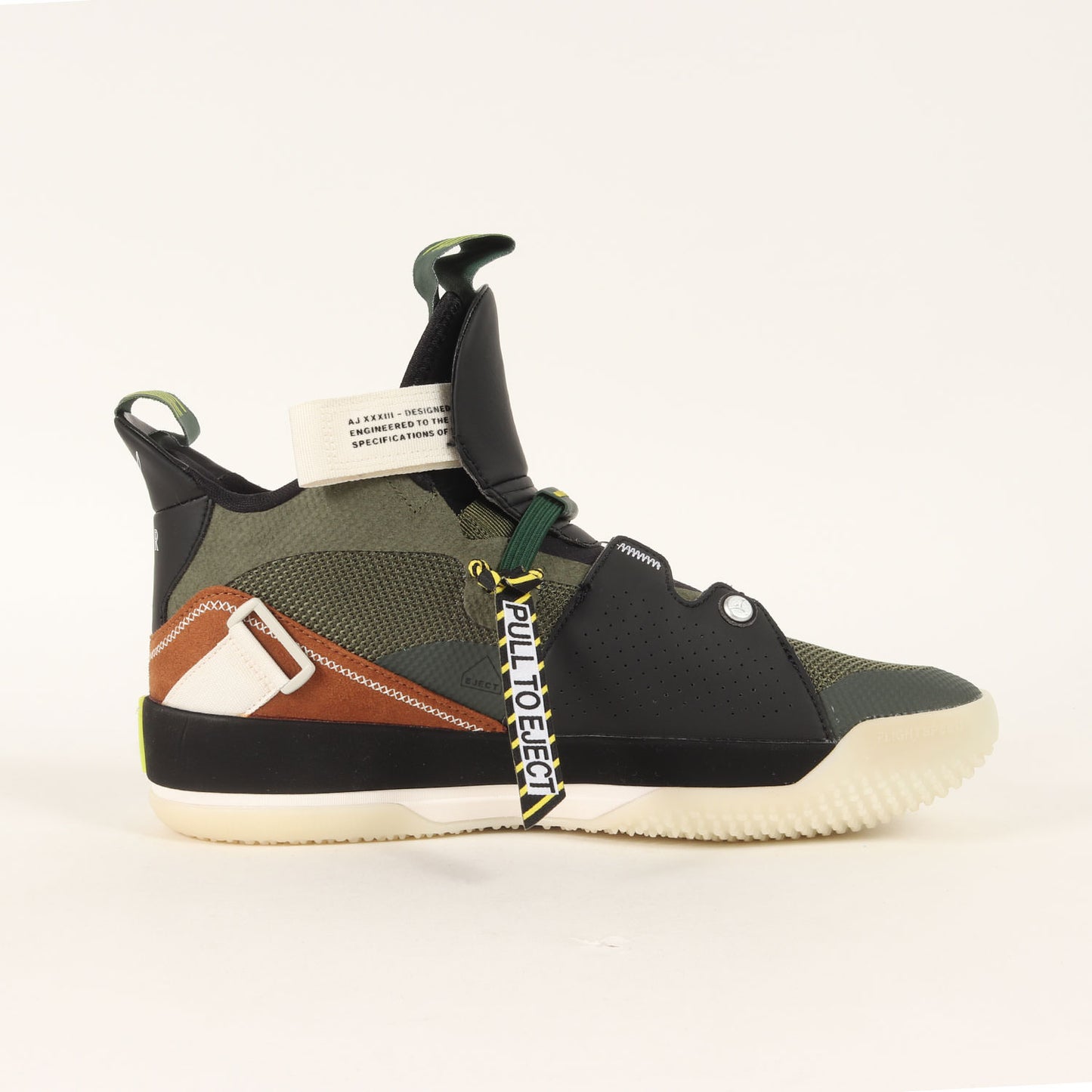 ×TRAVIS SCOTT AIR JORDAN 33 NRG (CD5965-300)