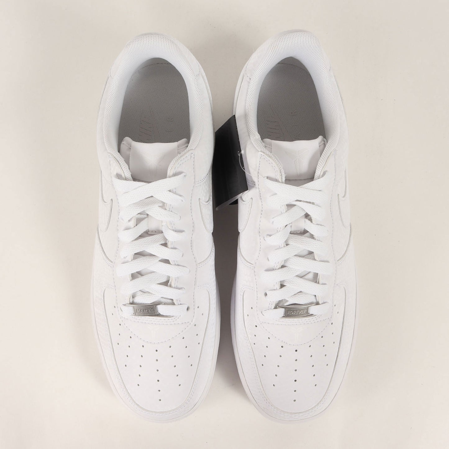 ×Kobe Bryant AIR FORCE 1 LOW (IB0018-100)