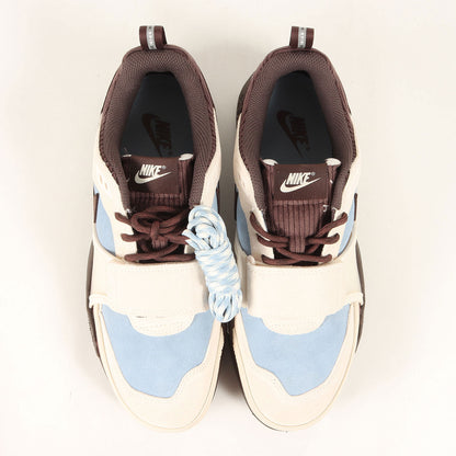 ×Travis Scott ZOOM FIELD JAXX LECHE BLUE (HQ3072-400)