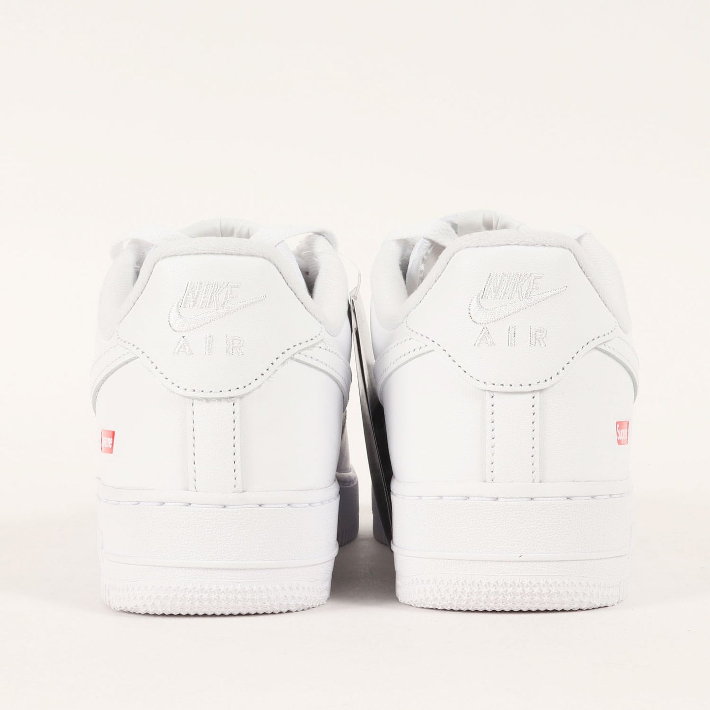 ×NIKE AIR FORCE 1 LOW / SUPREME (CU9225-100 / 2025年製)