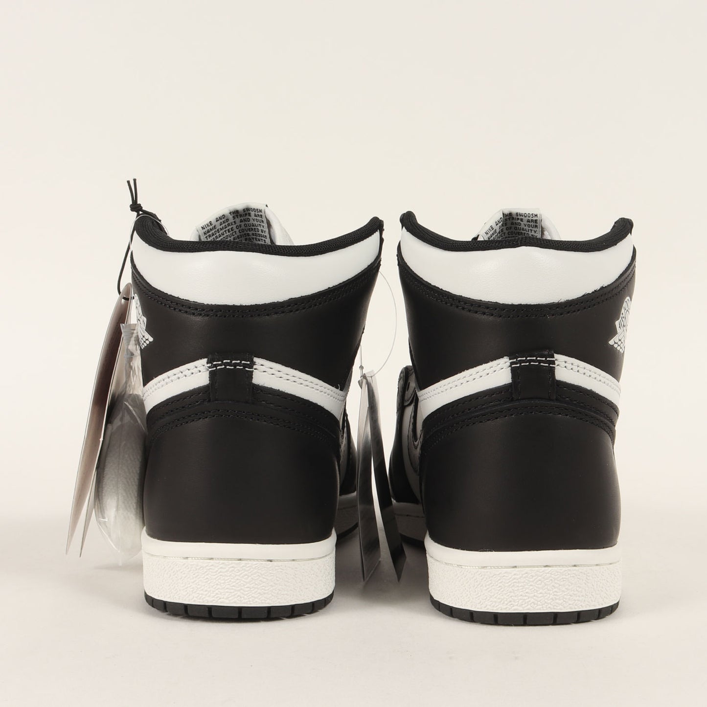 AIR JORDAN 1 HIGH 85 BLACK WHITE (BQ4422-001)