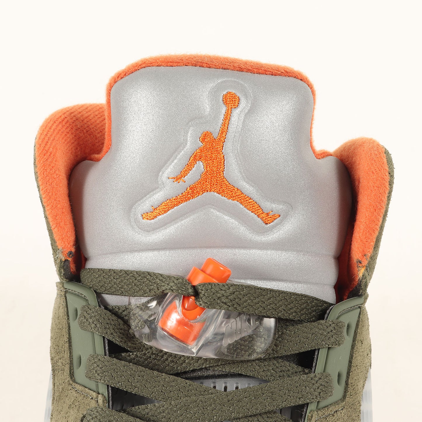 AIR JORDAN 5 RETRO OLIVE (DD0587-308)