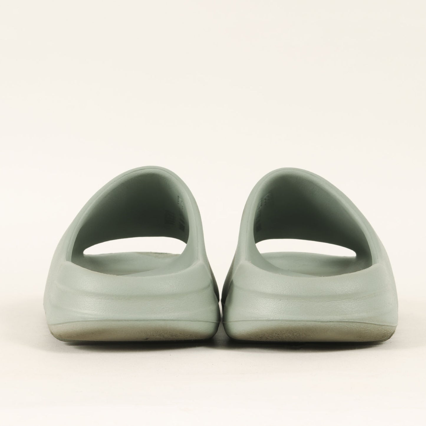 YEEZY SLIDE SALT (ID5480)