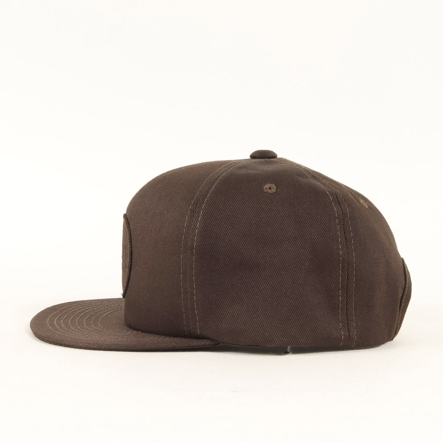 ワッペン付き 6パネル トラッカーキャップ(T-TRUCKER CAP T/C)