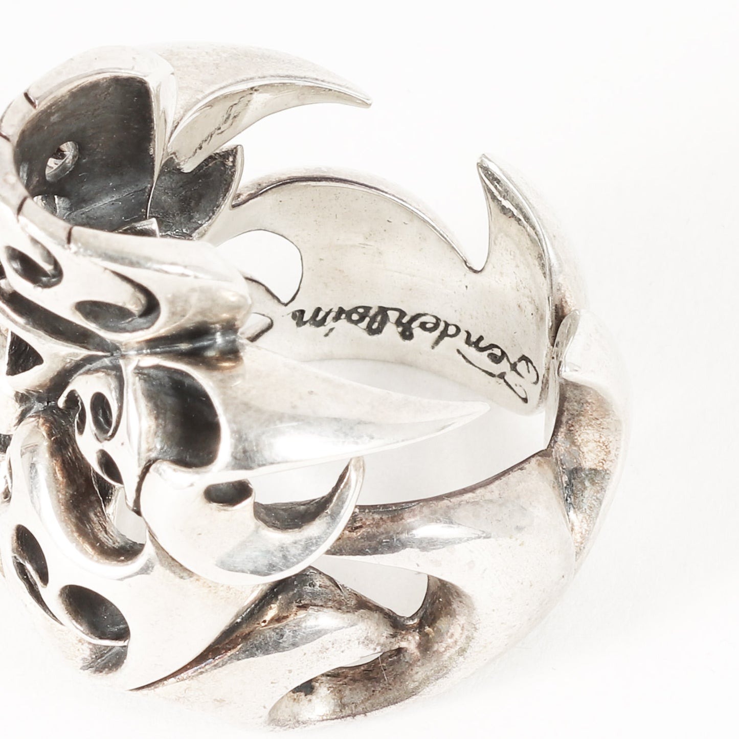 ボルネオスカル リング(BORNEO SKULL RING)