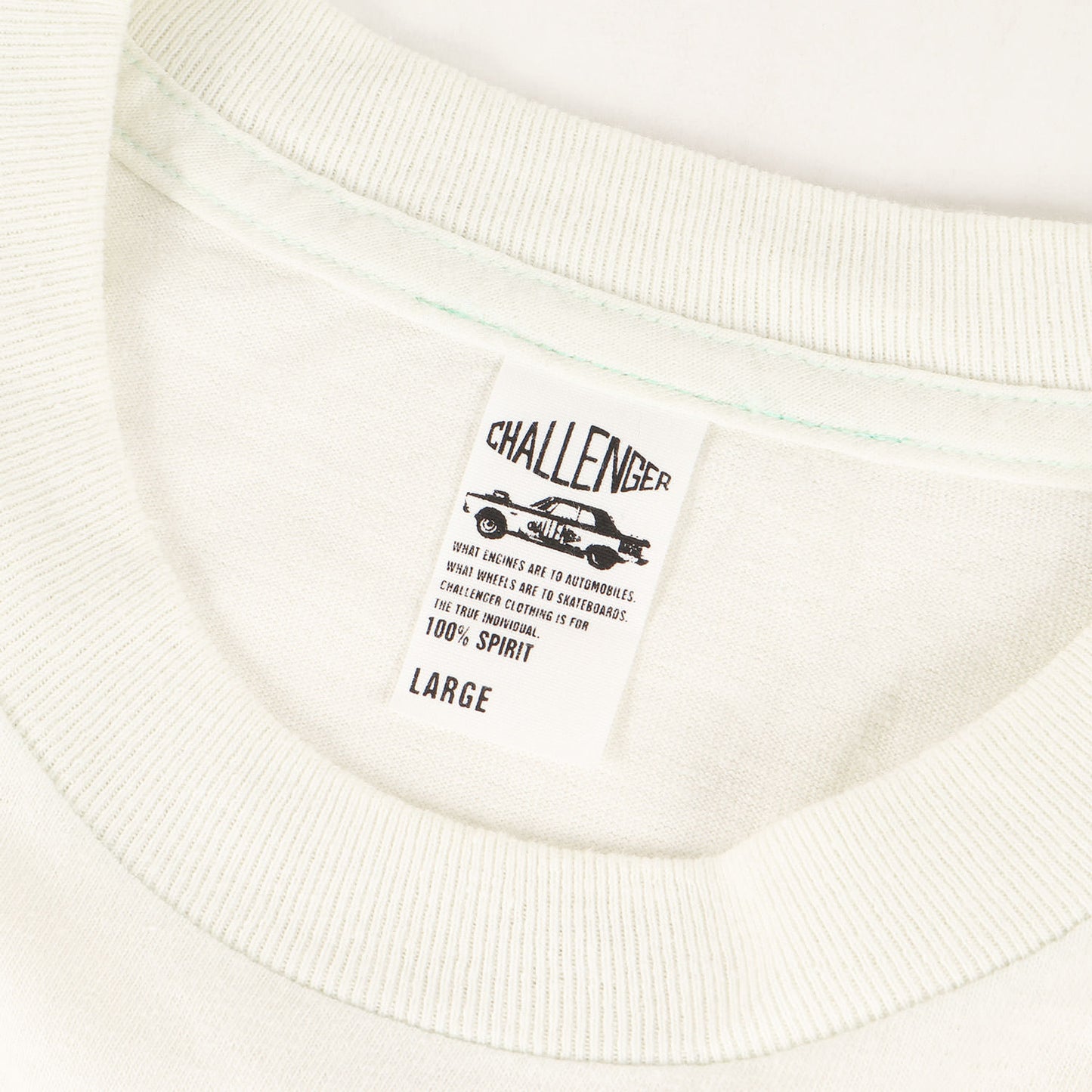 バックアイグラフィック Tシャツ(EYE AND THE EARTH TEE)