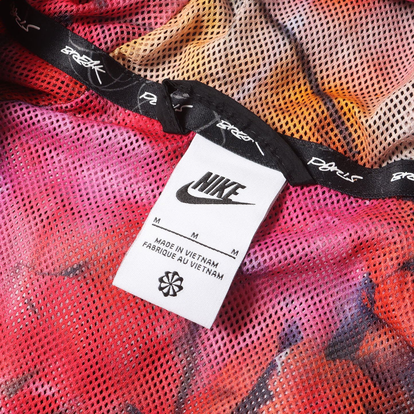 24AW ×FUTURA 2024 パリオリンピック ブレイキンナイロンジャケット(AS M NSW BREAKING LND WR JKT)