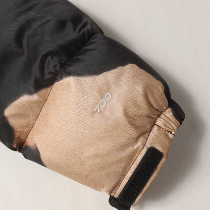 21AW ×THE NORTH FACE ブリーチド デニム プリント ヌプシ ダウンジャケット(Bleached Denim Print Nuptse Jacket)