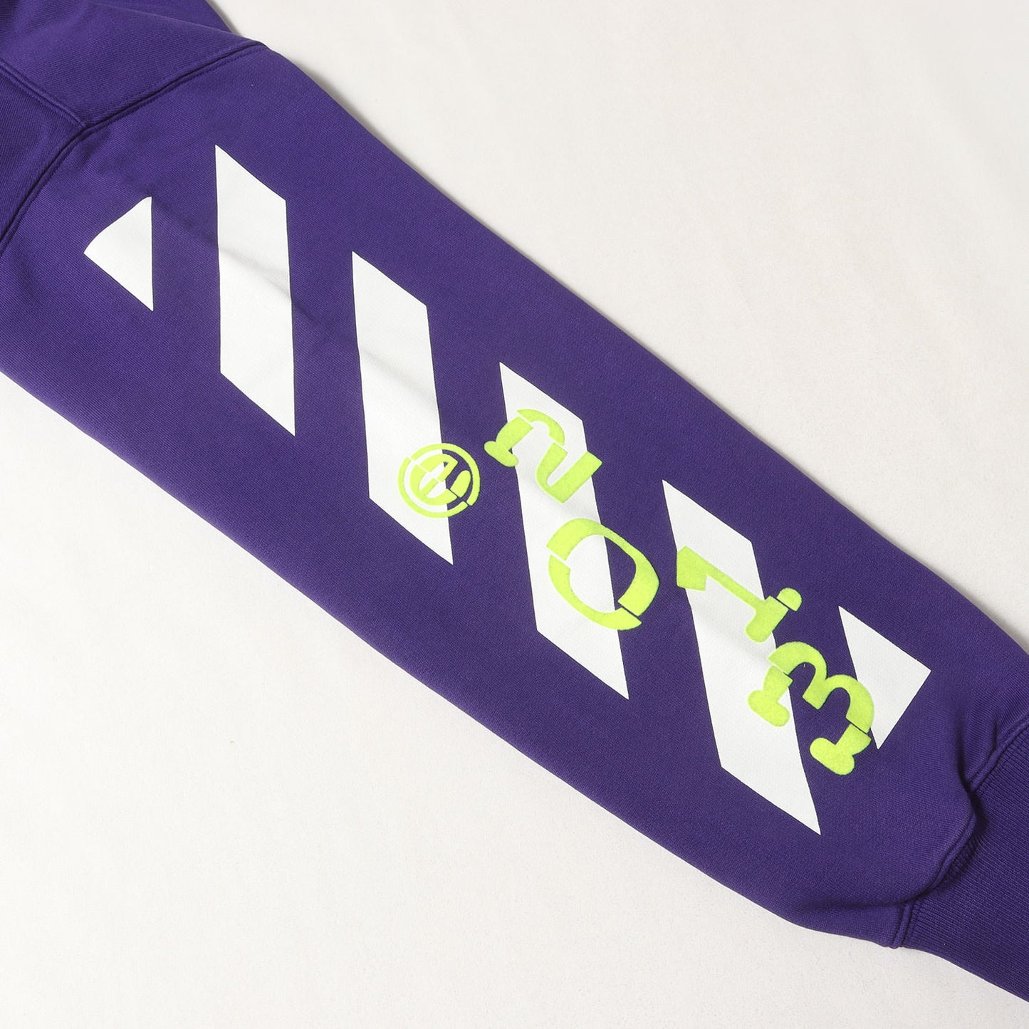 23SS アイコングラフィック オーバーサイズ スウェット(OPPOSITE ARR BOXY CREWNECK)