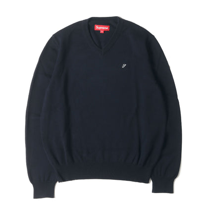 ワンポイント刺繍 Vネック コットンニット セーター(V-Neck Sweater)