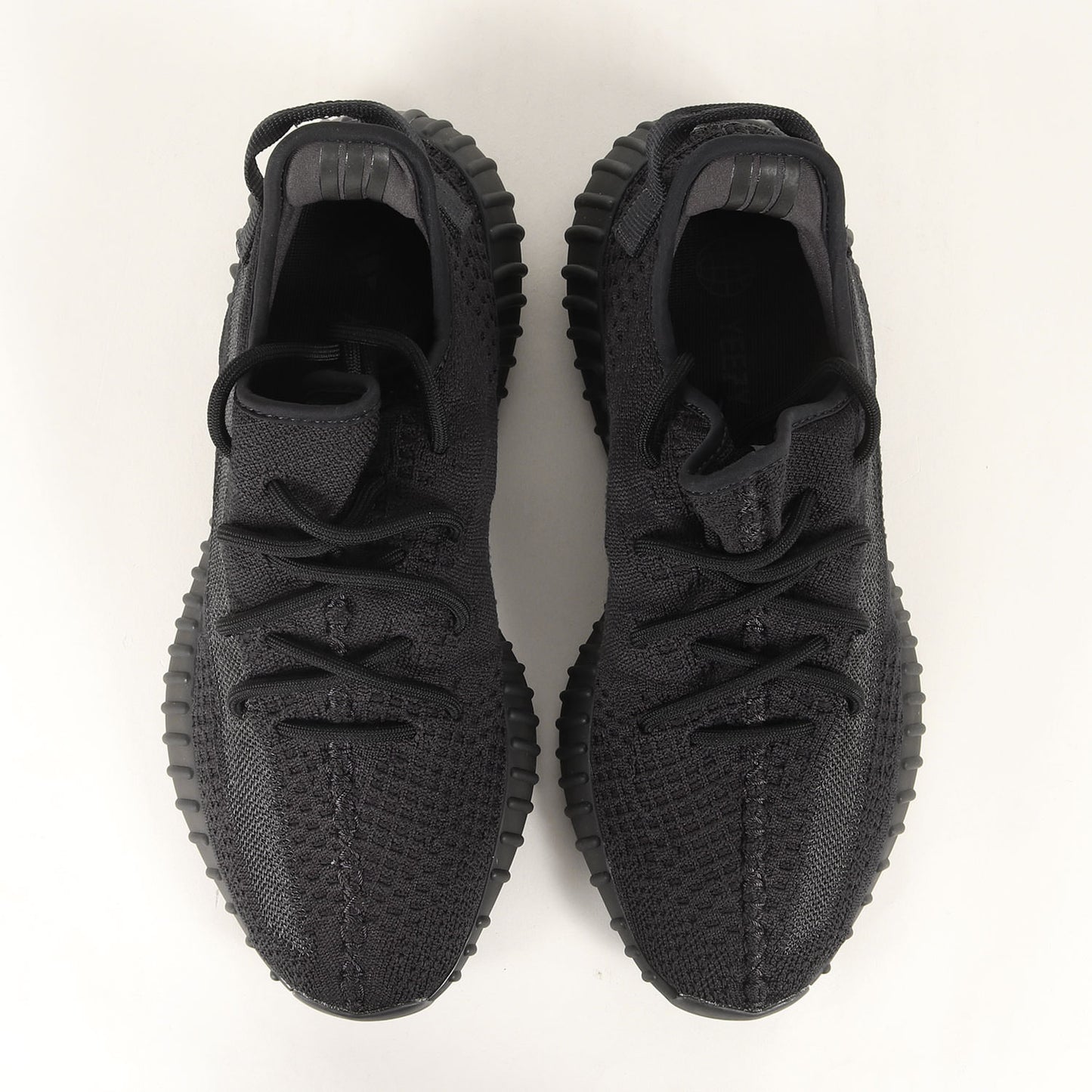23SS YEEZY BOOST 350 V2 ONYX (HQ4540)