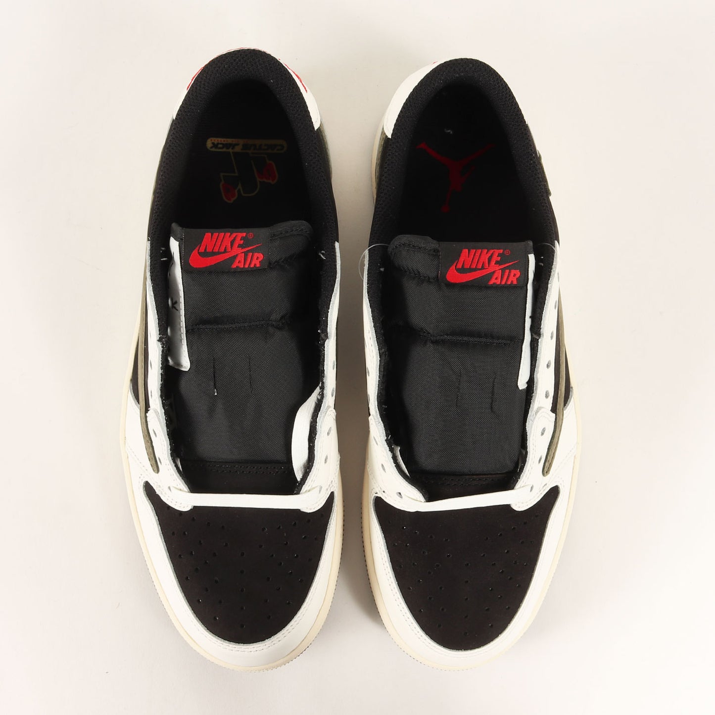 ×Travis Scott WMNS AIR JORDAN 1 LOW OG SP MEDIUM OLIVE (DZ4137-106)