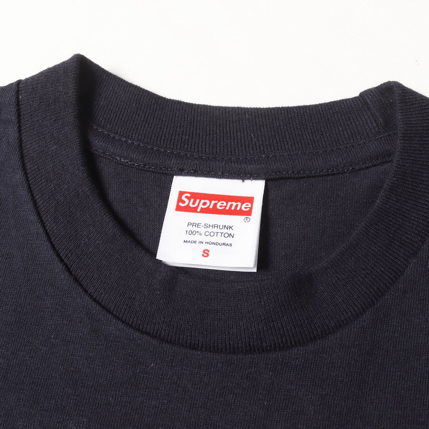 24AW ストロベリー グラフィック ロングスリーブ Tシャツ(Strawberries L/S Tee)