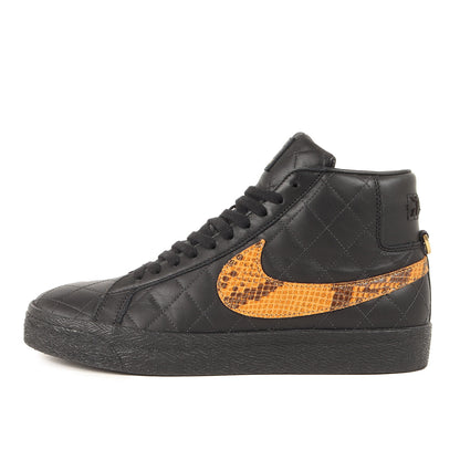 22AW ×NIKE SB ZOOM BLAZER MID QS (DV5078-001)
