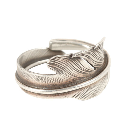 カゼキリ フェザーリング(KAZEKIRI FEATHER RING)