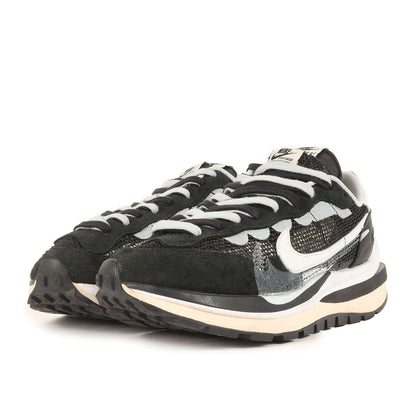 20AW ×NIKE VAPORWAFFLE / SACAI (CV1363-001)
