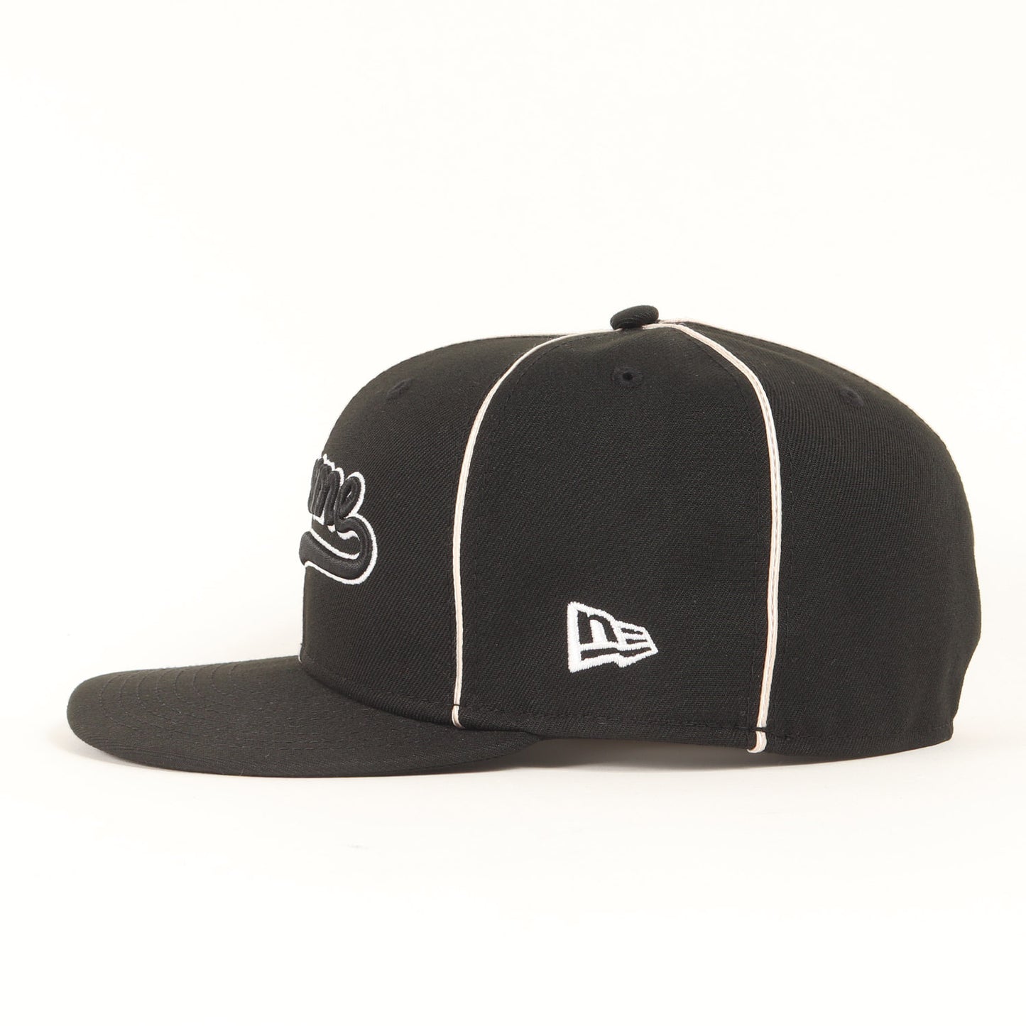 25SS ×NEW ERA スクリプトロゴ ベースボールキャップ(Piping Script Logo New Era)