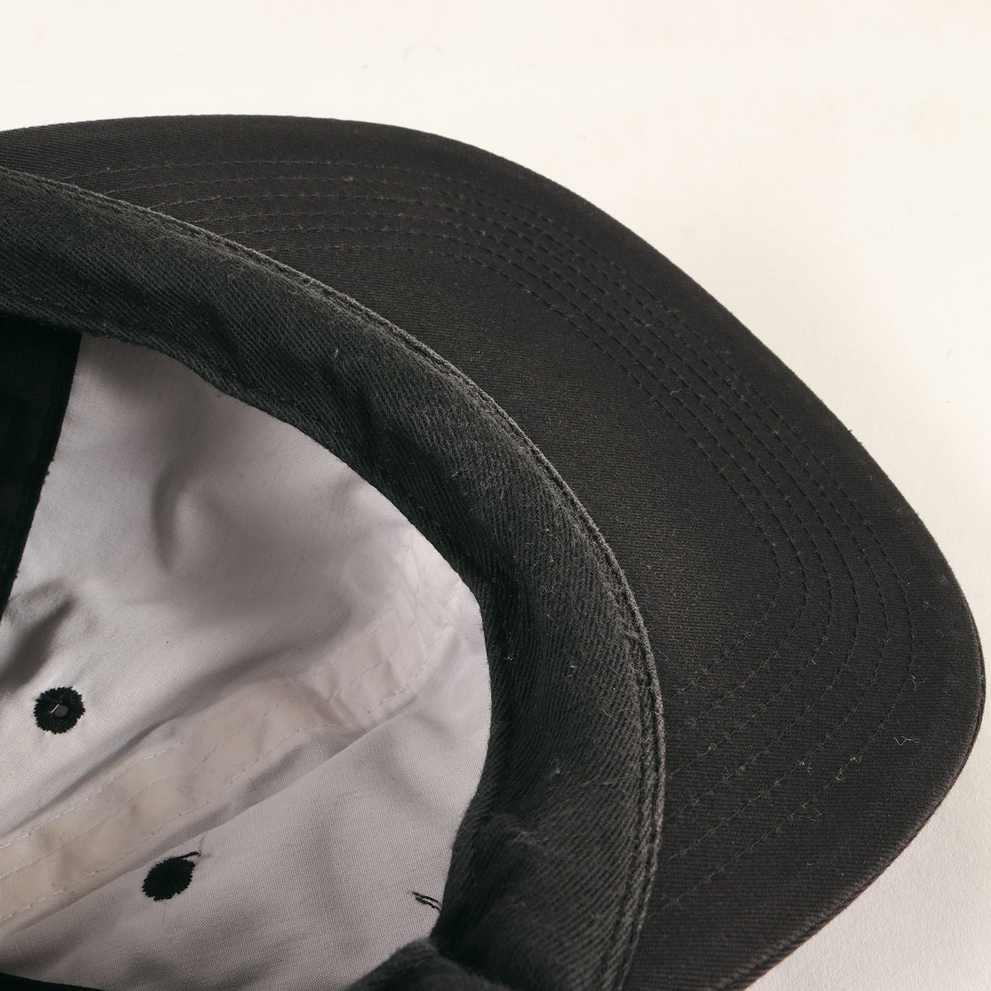 クラシックロゴ ツイル 6パネルキャップ(Twill Classic Logo 6-Panel)