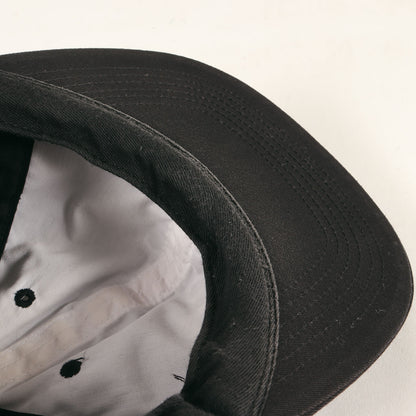 クラシックロゴ ツイル 6パネルキャップ(Twill Classic Logo 6-Panel)
