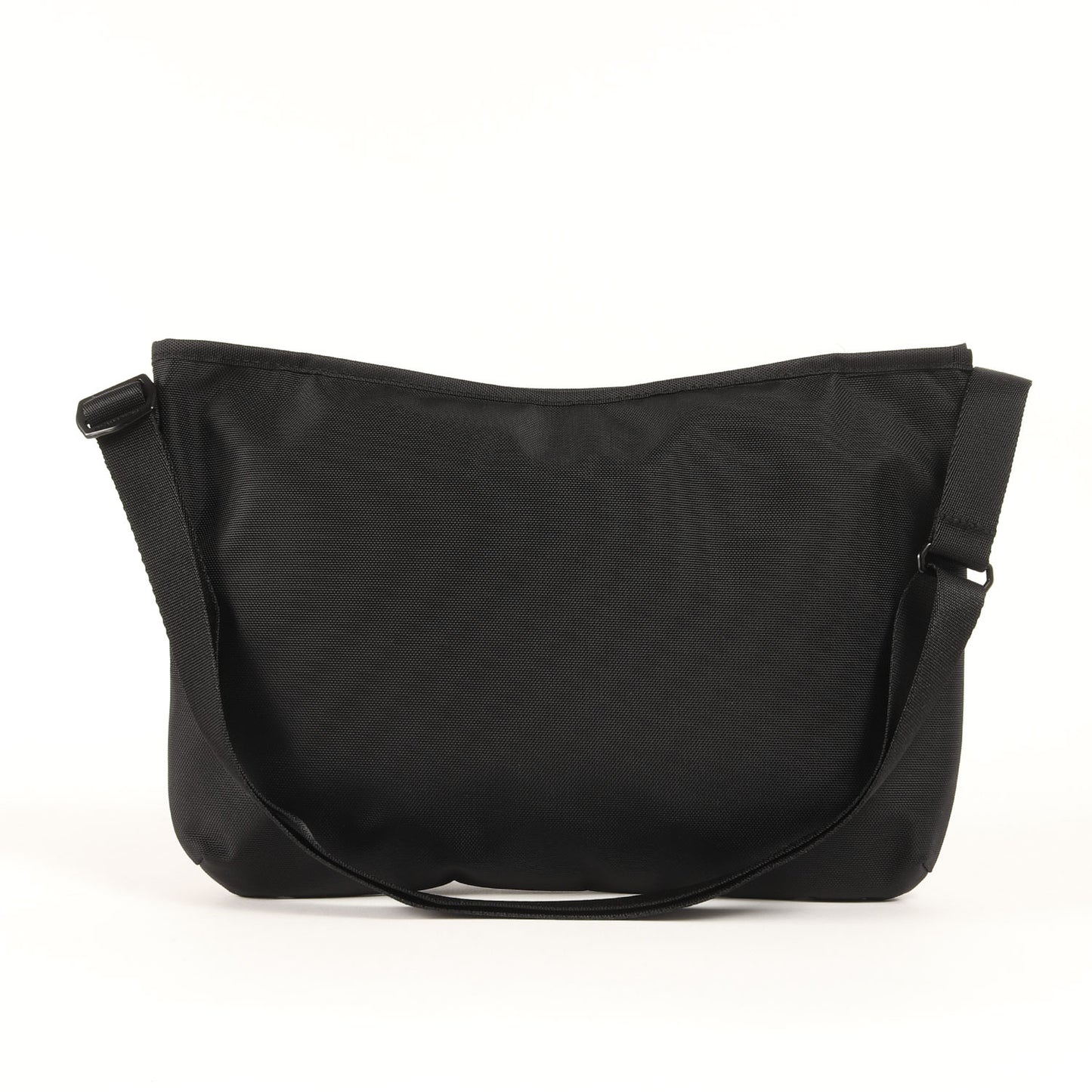 現行モデル シャトルショルダーポーチ / バッグ(Shuttle Shoulder Pouch)