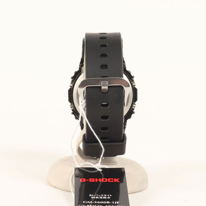 GM-5600B-1JF メタルカバード 腕時計 / ウォッチ