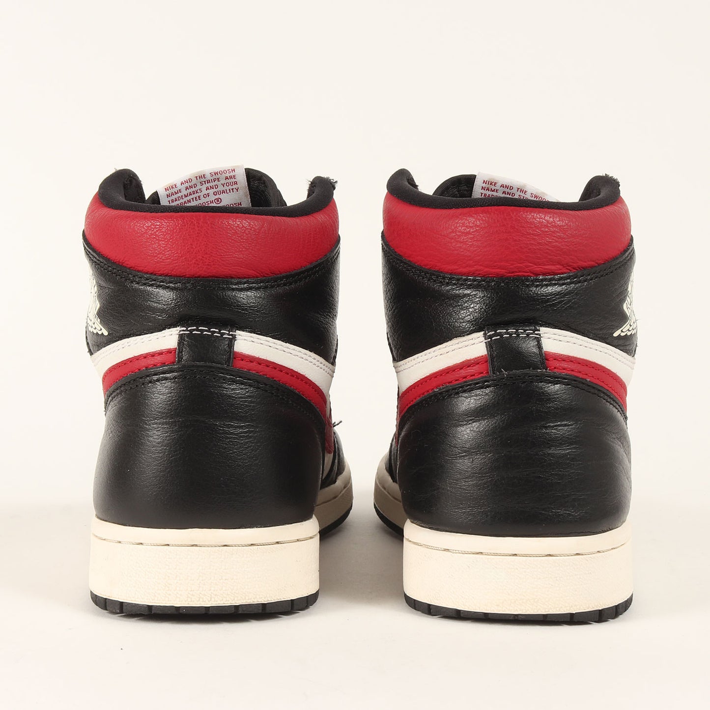 AIR JORDAN 1 RETRO HIGH OG GYM RED (555088-061)