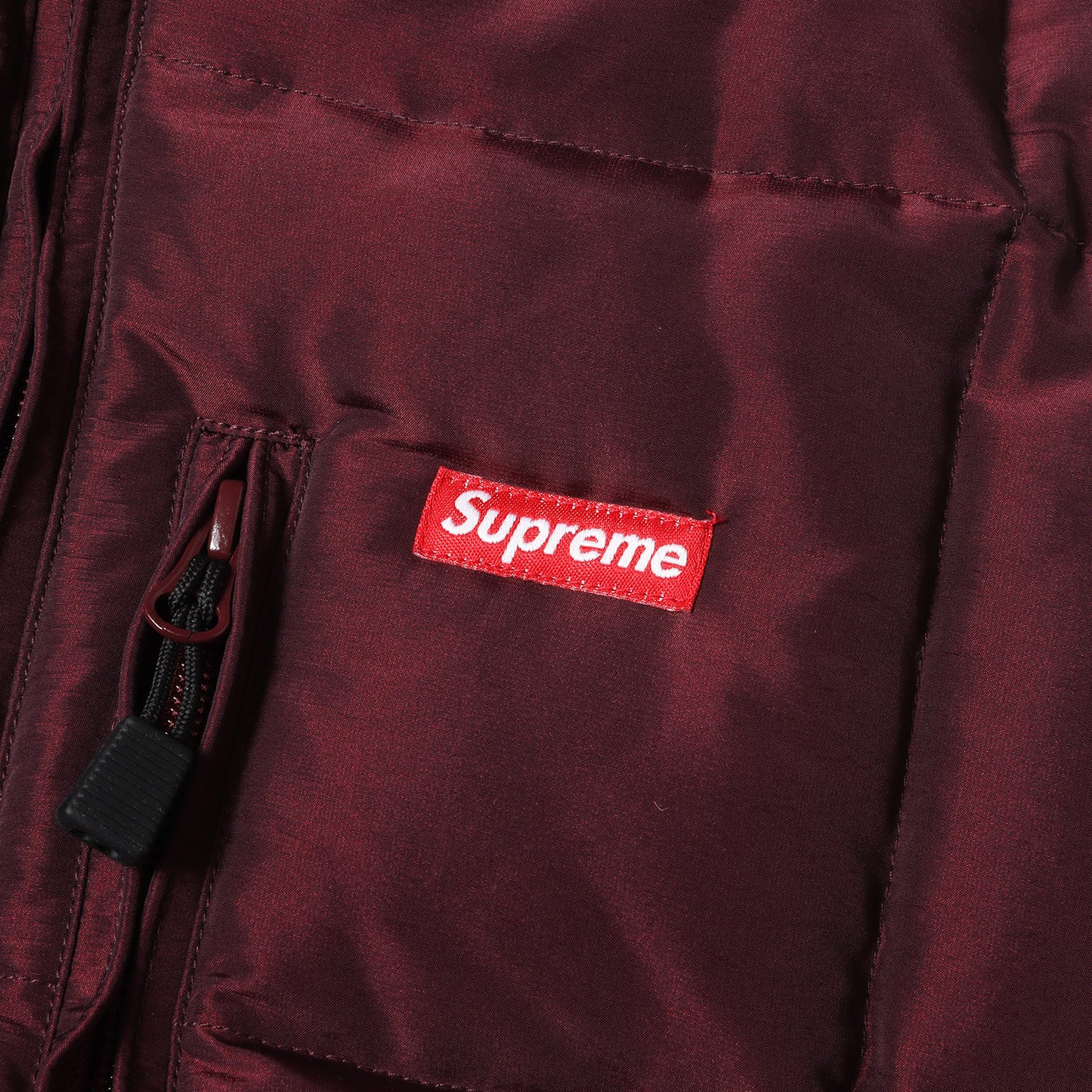 イリディセント フード付き ダウンベスト(Iridescent Puffy Vest)