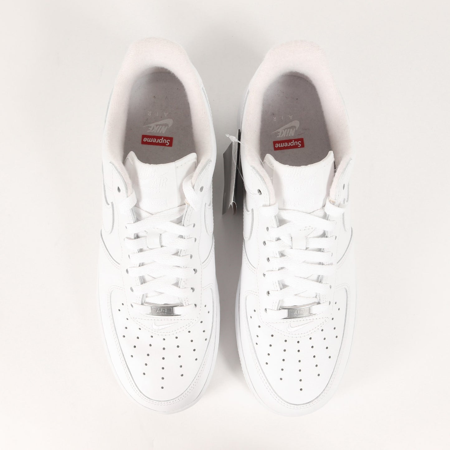 ×NIKE AIR FORCE 1 LOW / SUPREME (CU9225-100 / 2023年製)