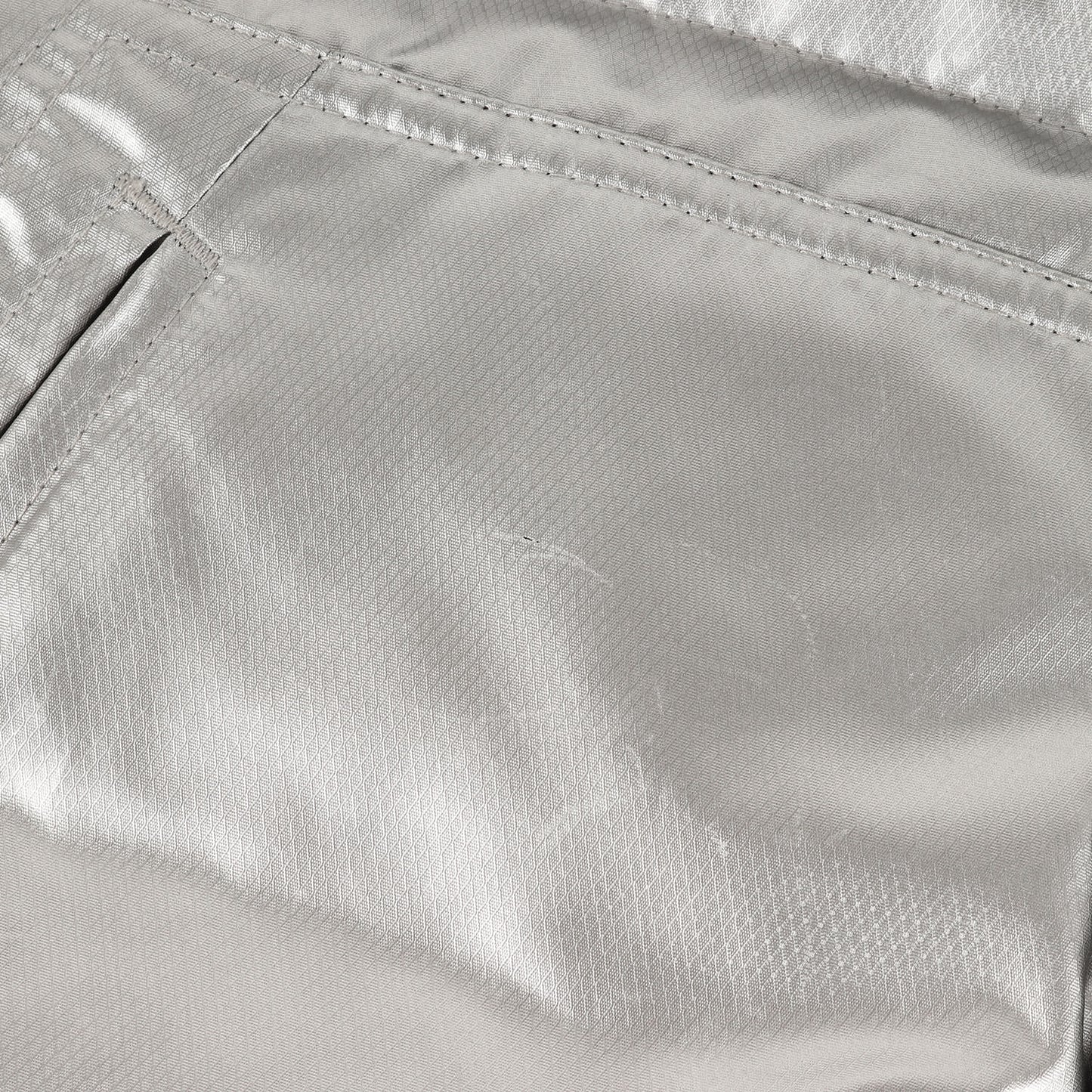 リフレクターロゴテープ パフィー ダウンジャケット(Reflective Sleeve Logo Puffy Jacket)