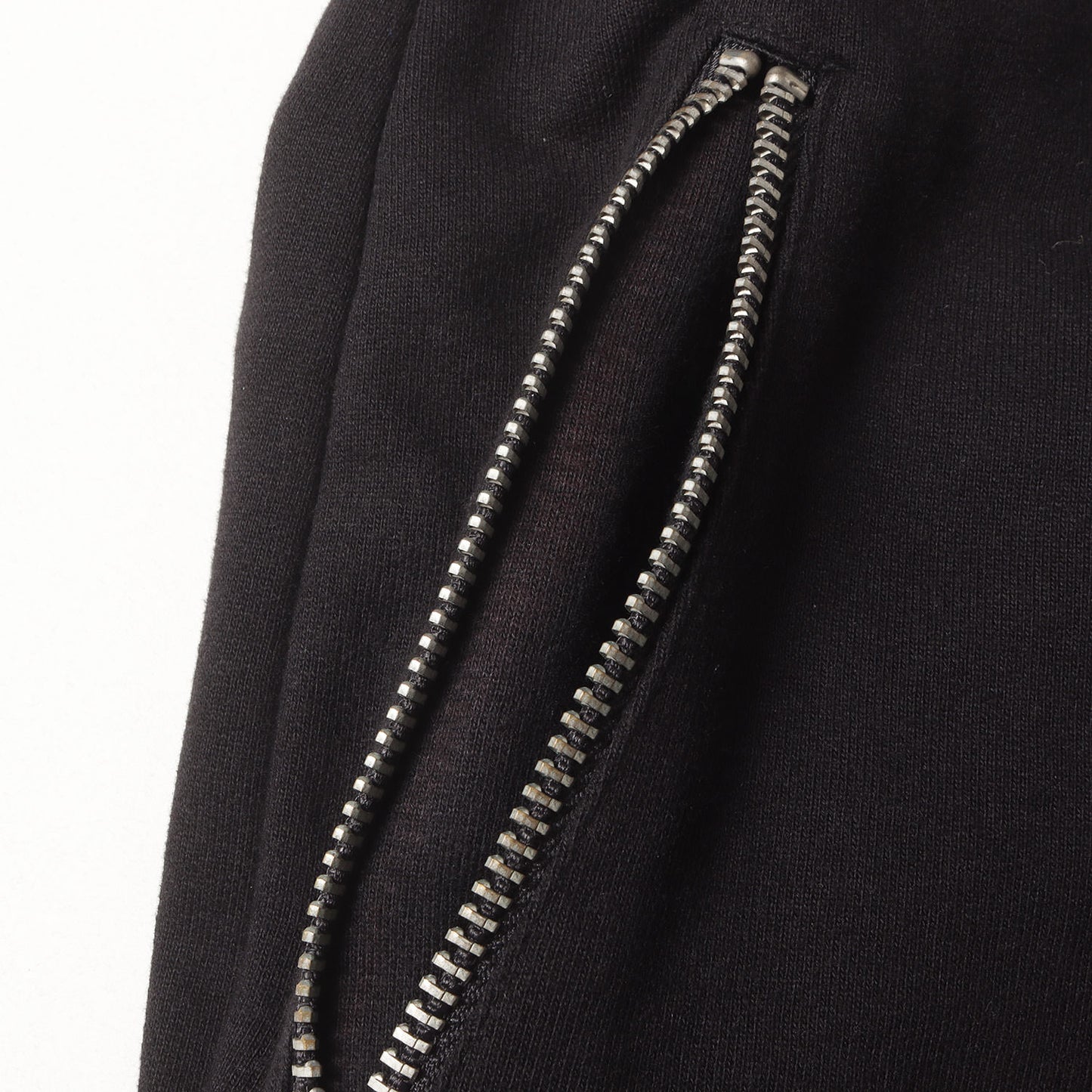 テーパード スウェットパンツ