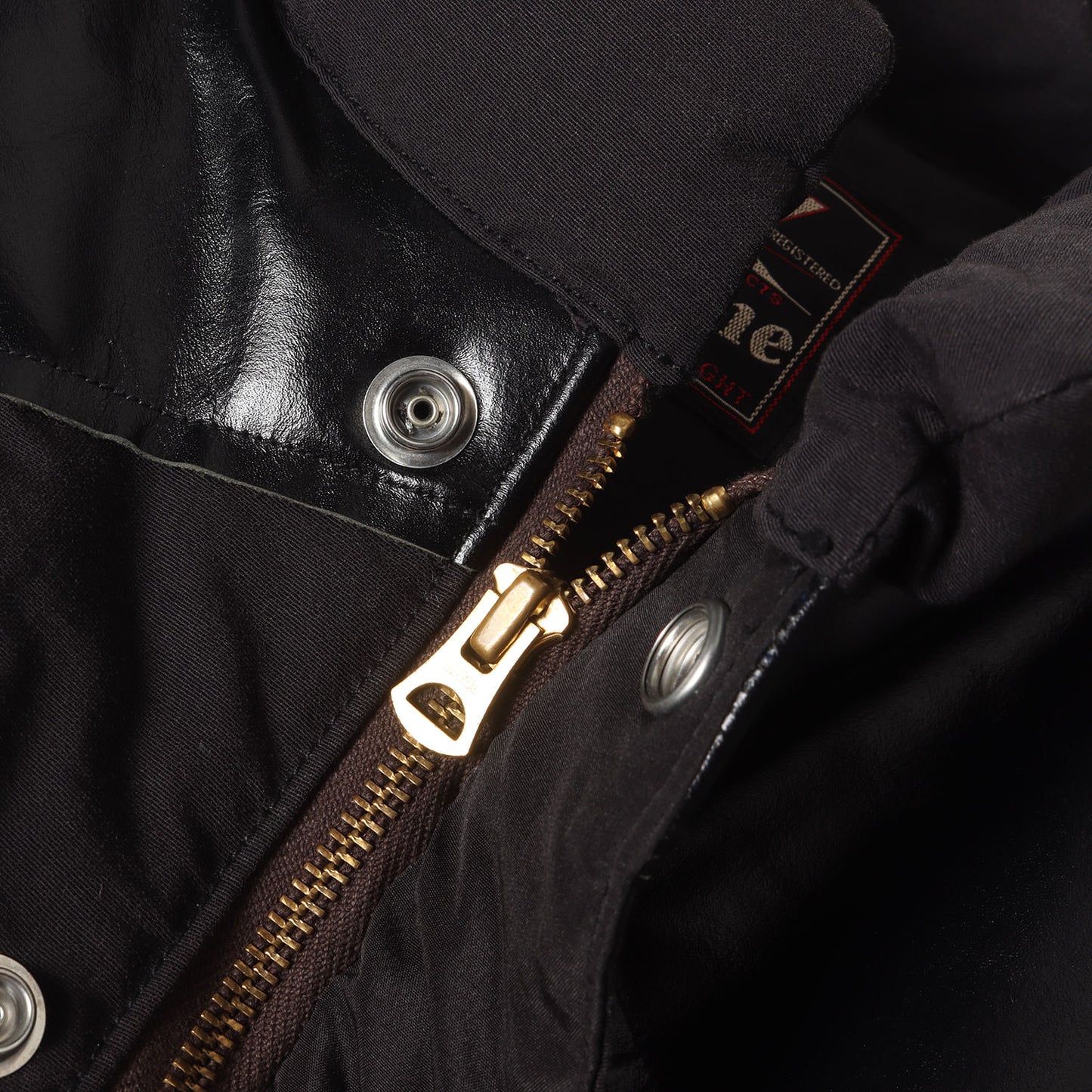 レザーヨーク 60/40クロス ダウンベスト (LEATHER YOKE DOWN VEST)