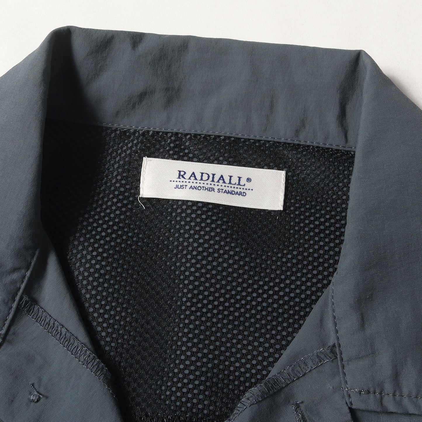 20SS ペイズリープリント ナイロンシャツ