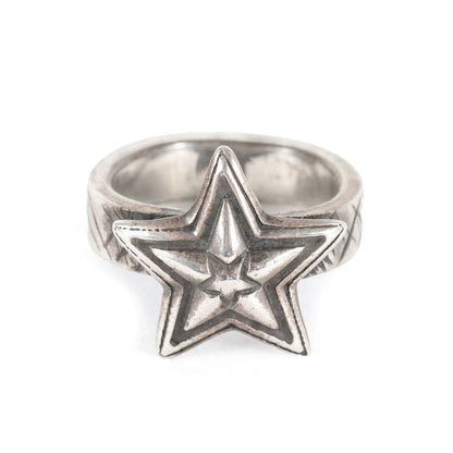 タイニースター in スター リング(Tiny Star in Star w / Cat Scratch)