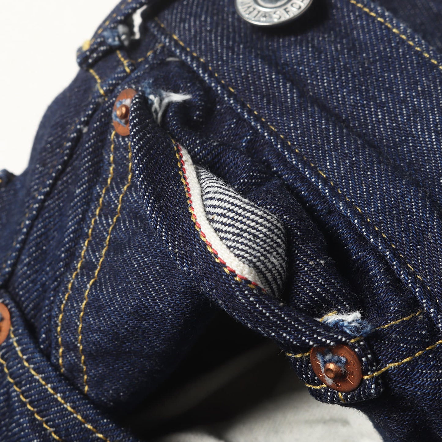 [極美品 ビッグサイズ] 1933年復刻 501XX シンチバック デニムパンツ / 日本製 33501-0049