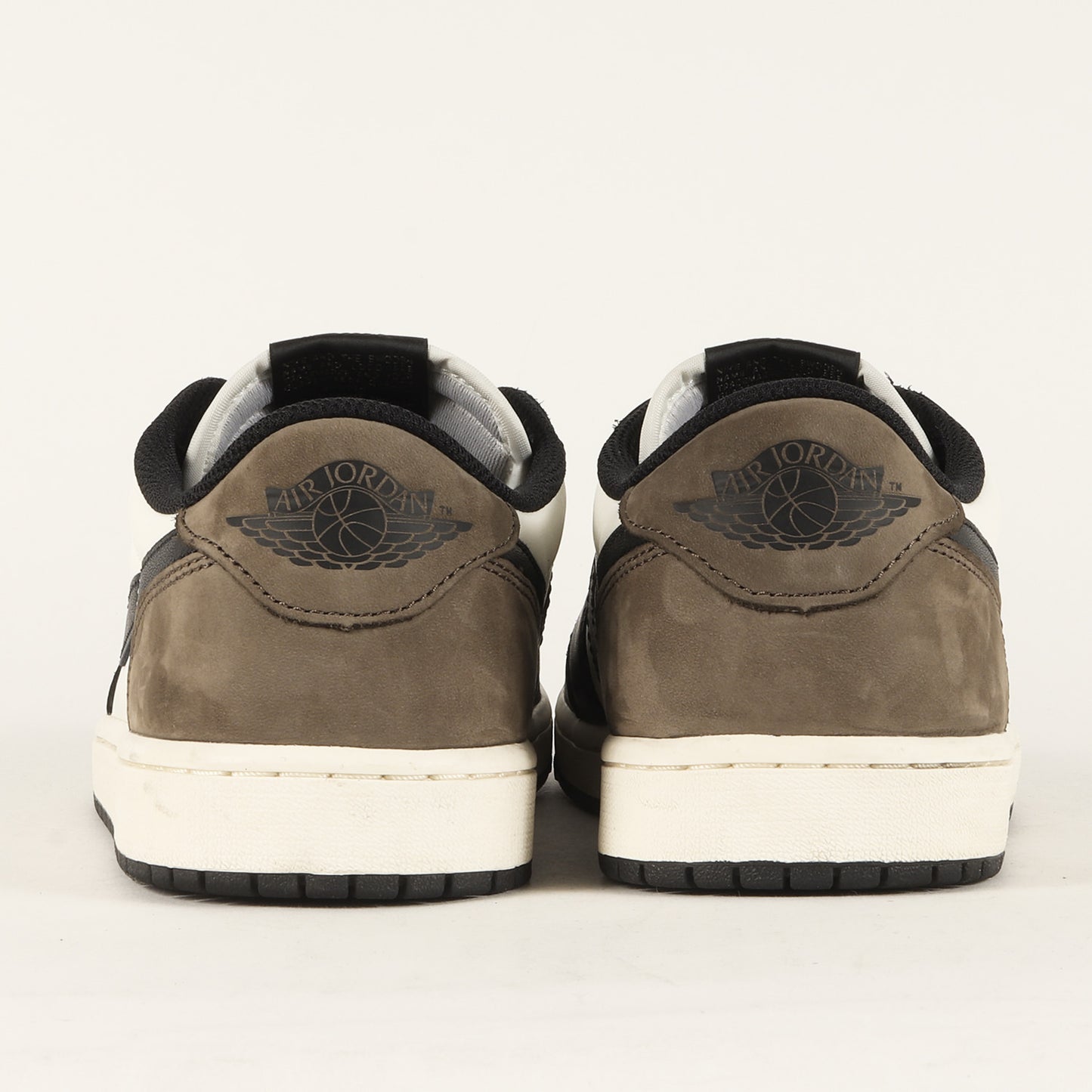 AIR JORDAN 1 RETRO LOW OG MOCHA (CZ0790-102)