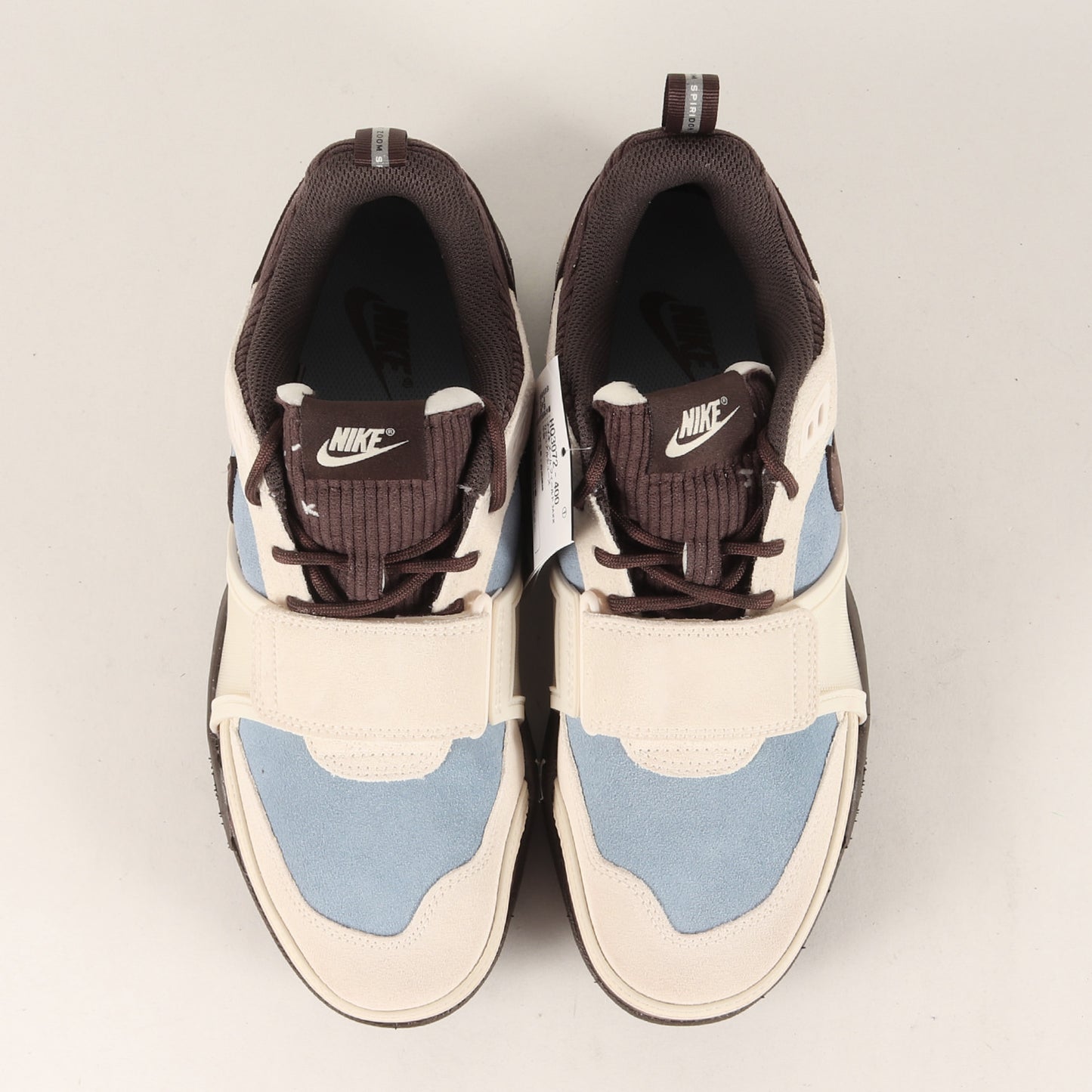 ×Travis Scott ZOOM FIELD JAXX LECHE BLUE (HQ3072-400)