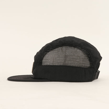 サイドメッシュ リフレクティブ BOXロゴ キャンプキャップ(Side Mesh Reflective Logo Camp Cap)