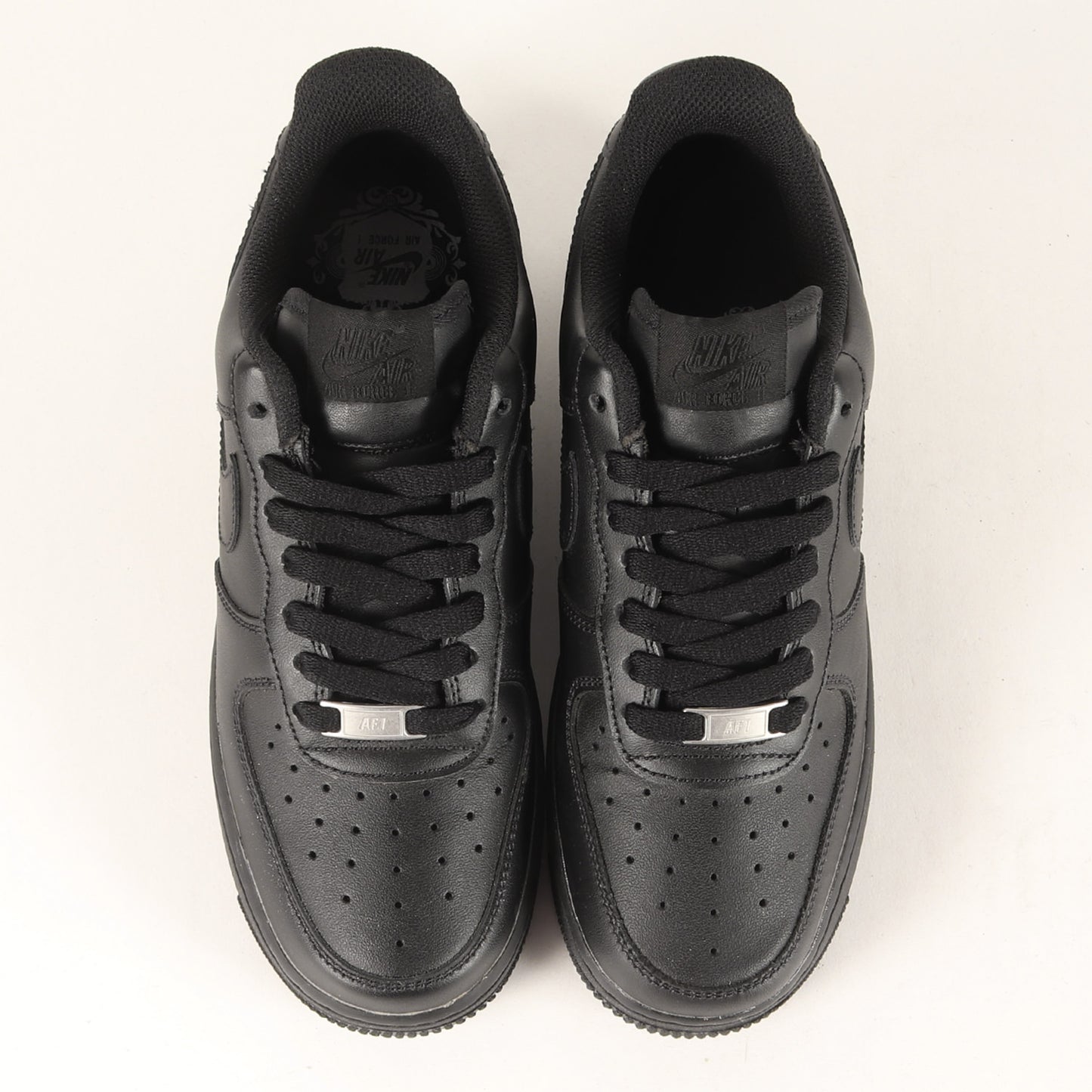 WMNS AIR FORCE 1 07 (DD8959-001 / 2022年製)