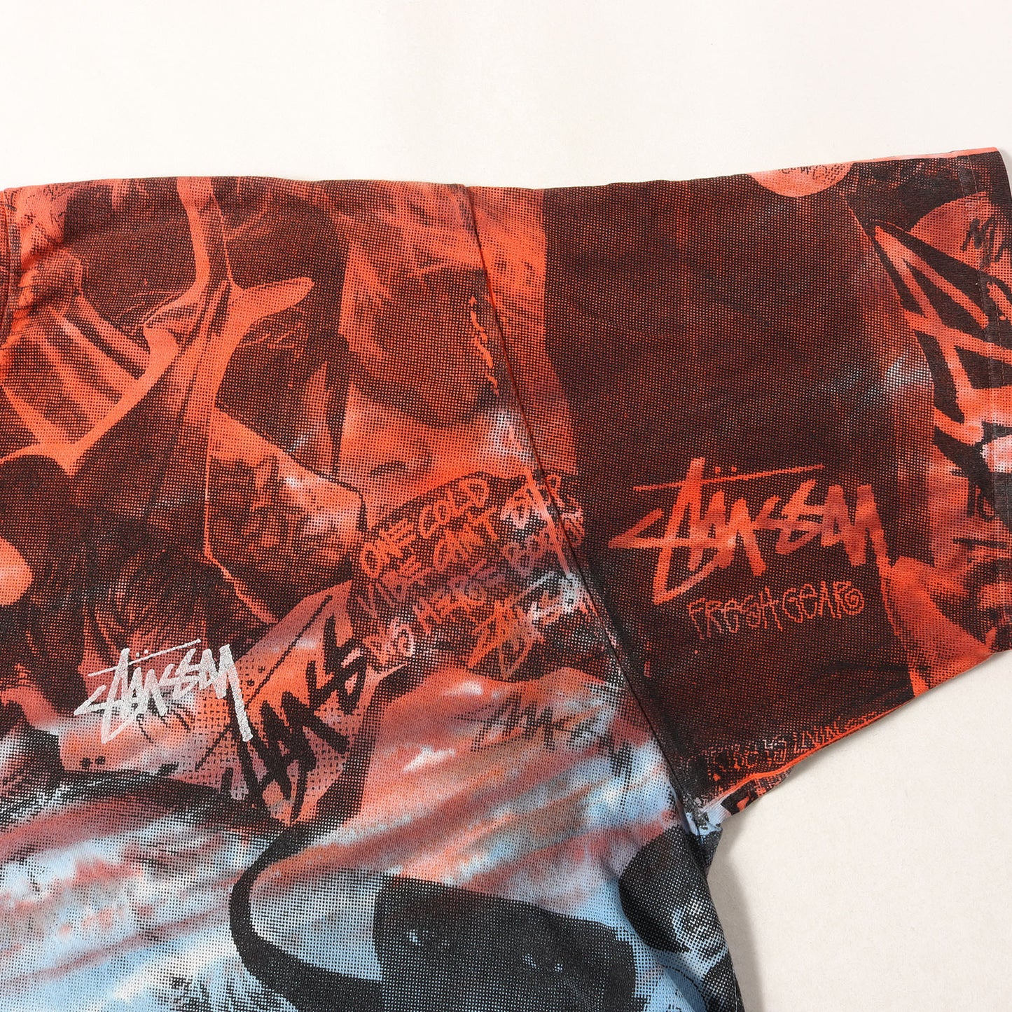 オールドフォト 総柄グラフィック Tシャツ