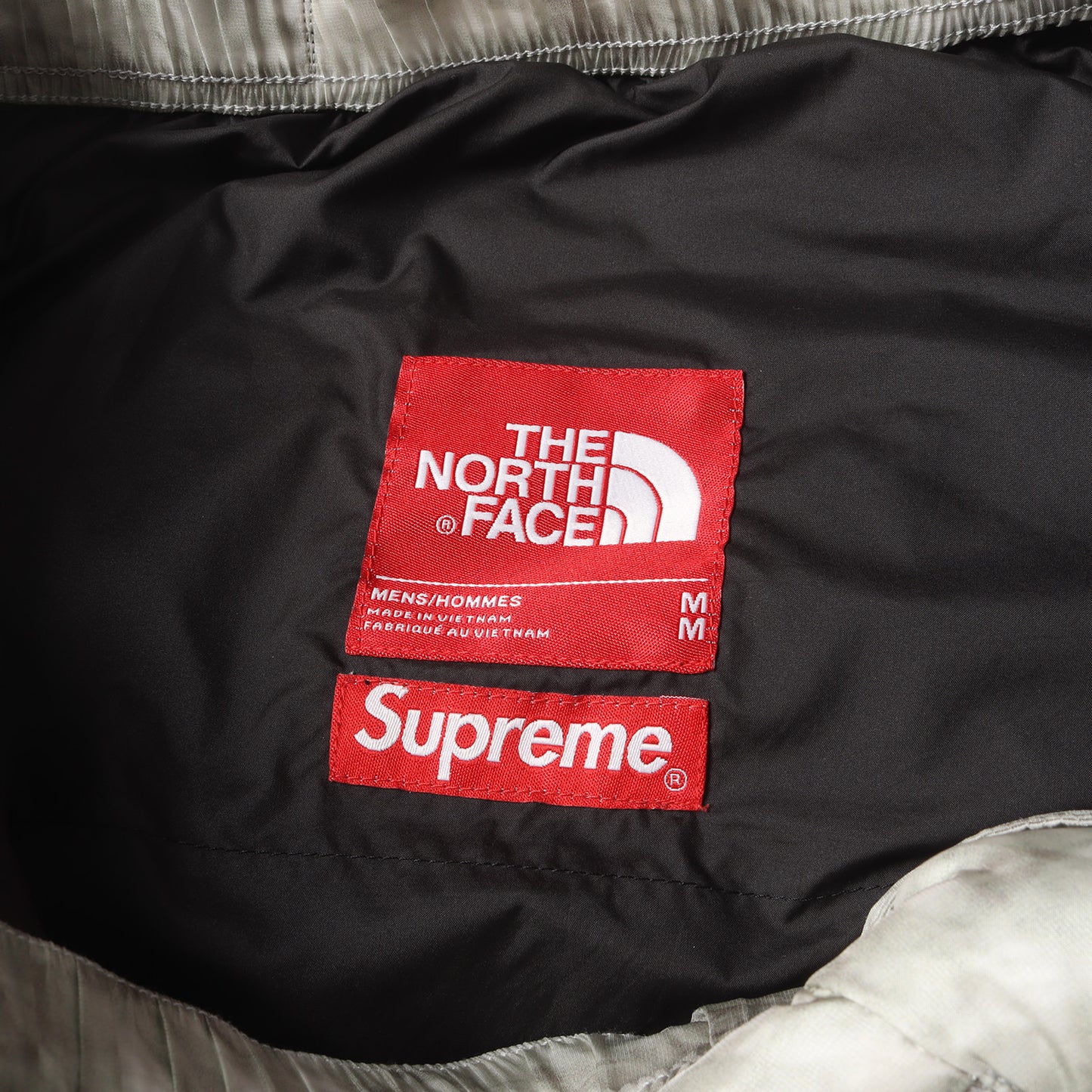×THE NORTH FACE ペーパープリント ヌプシ ダウンパンツ(Paper Print Nuptse Pant)