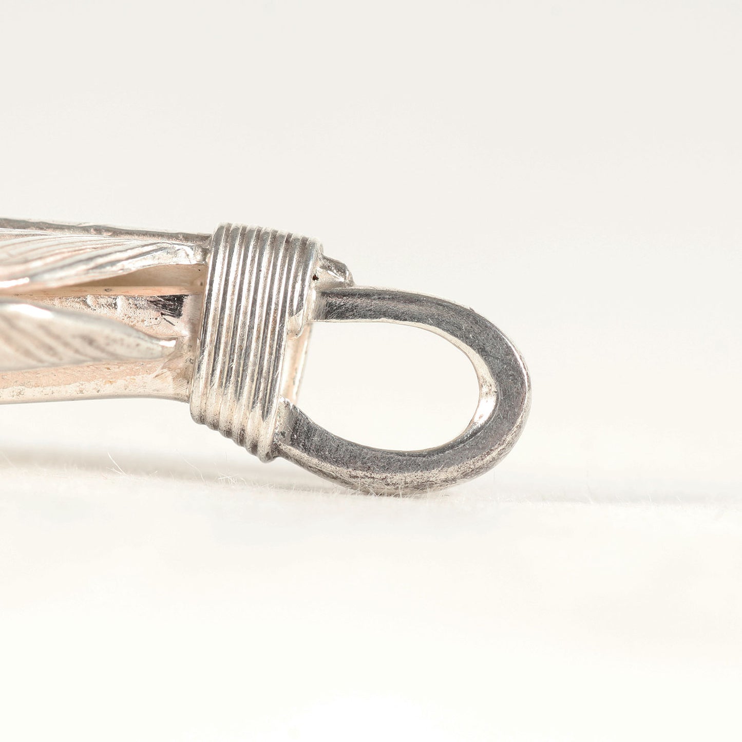 上銀 特大フェザー(現行モデル)