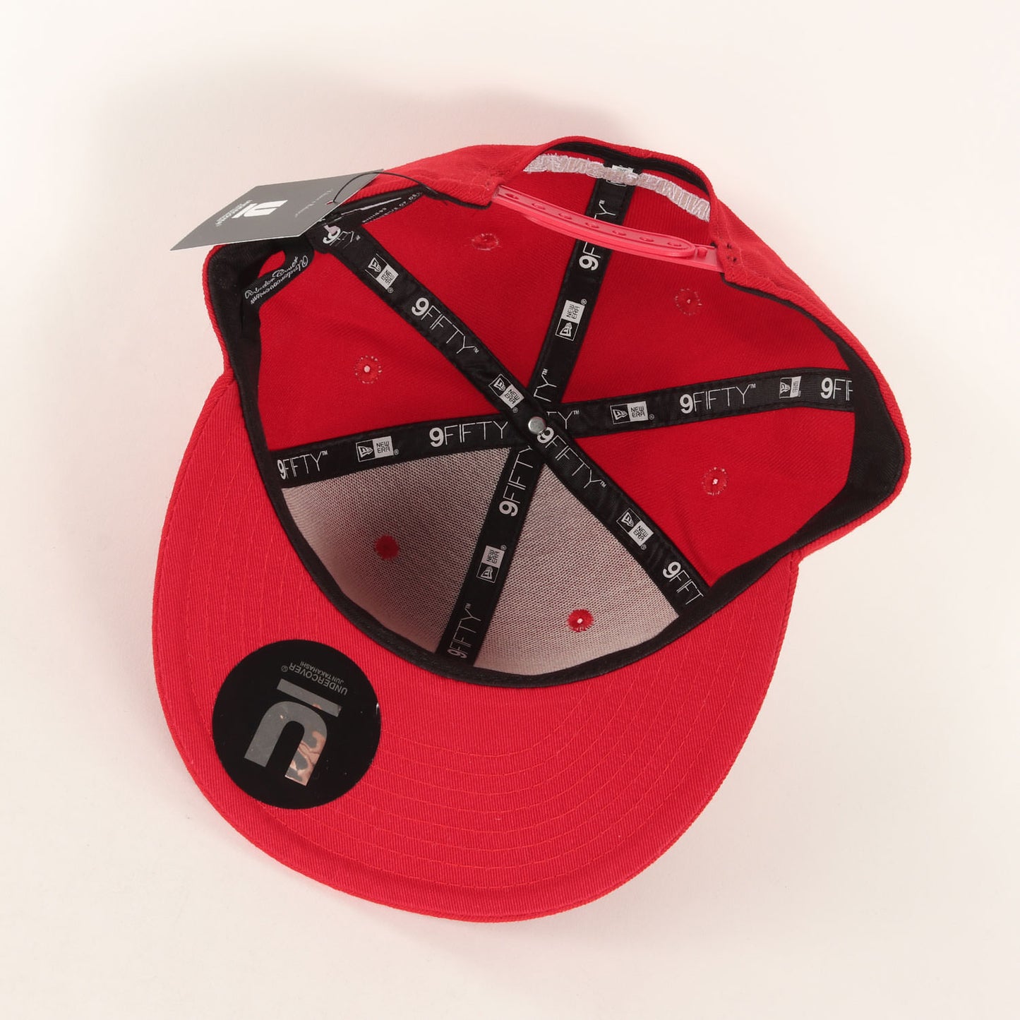 ×NEW ERA Uロゴ ベースボールキャップ