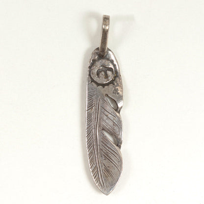 プレーン シルバー 小フェザー