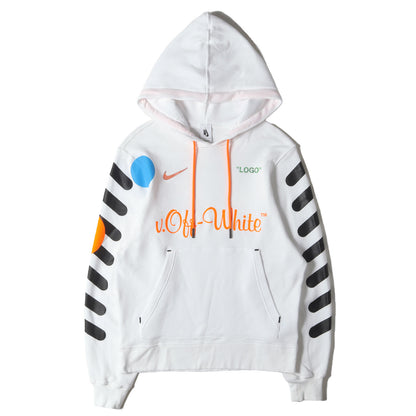 ×NIKE グラフィック スウェットパーカー(Pullover Hoody)
