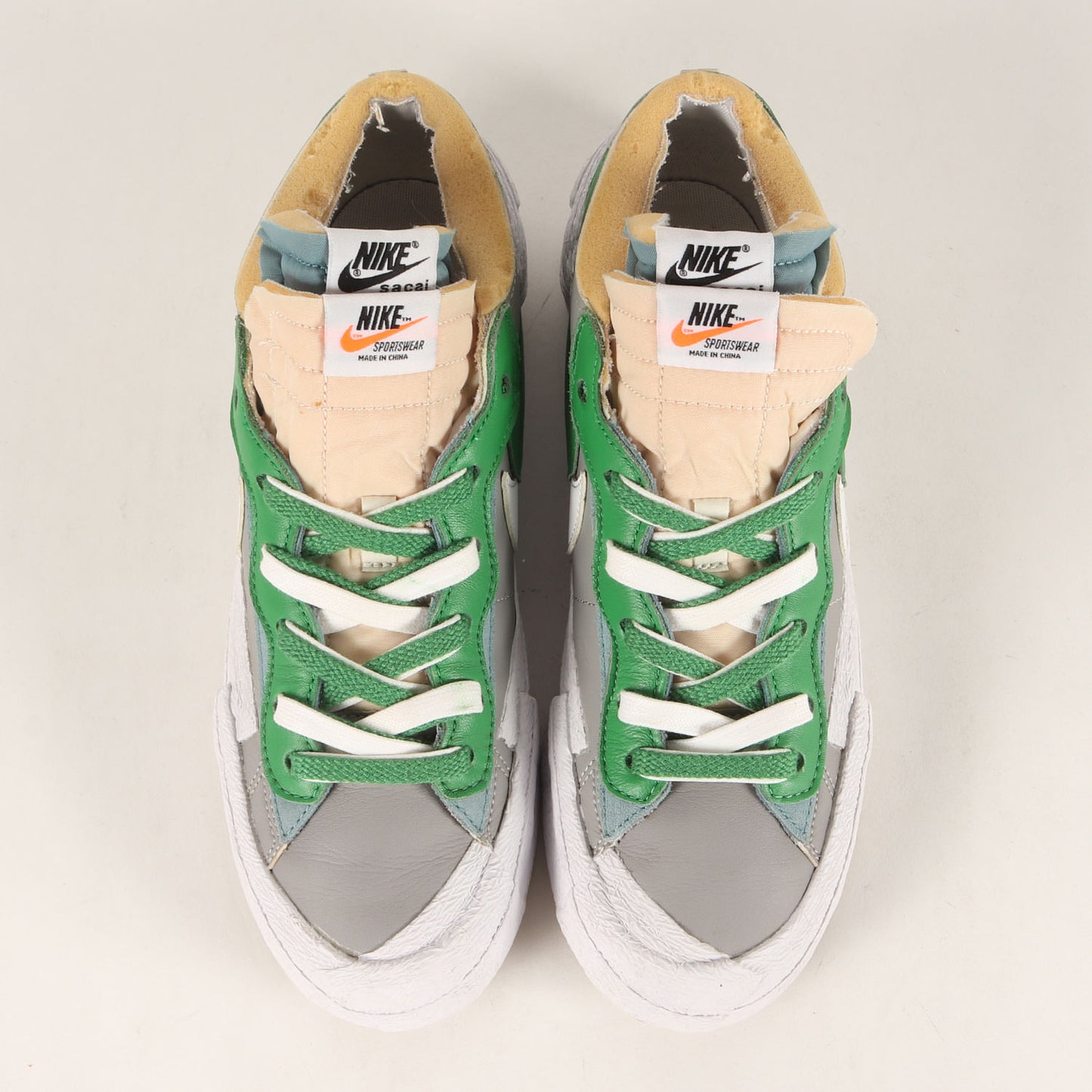 21SS ×NIKE BLAZER LOW / SACAI (DD1877-001)